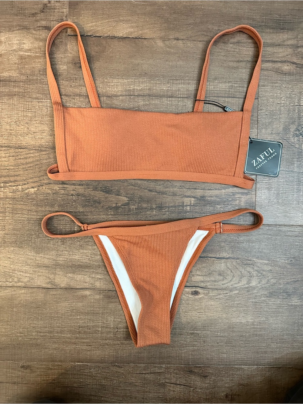 Zaful Women's Rust Orange Ribbed Bikini Set - Minimal Two-Piece Swimwear